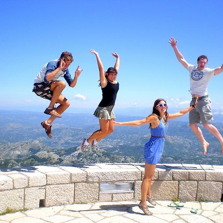 Montenegro Hostel B&B Podgorica Bagian luar foto