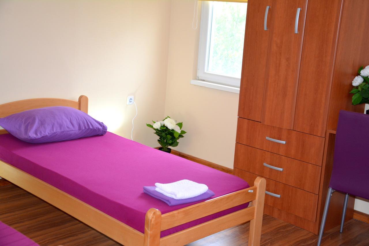 Montenegro Hostel B&B Podgorica Bagian luar foto